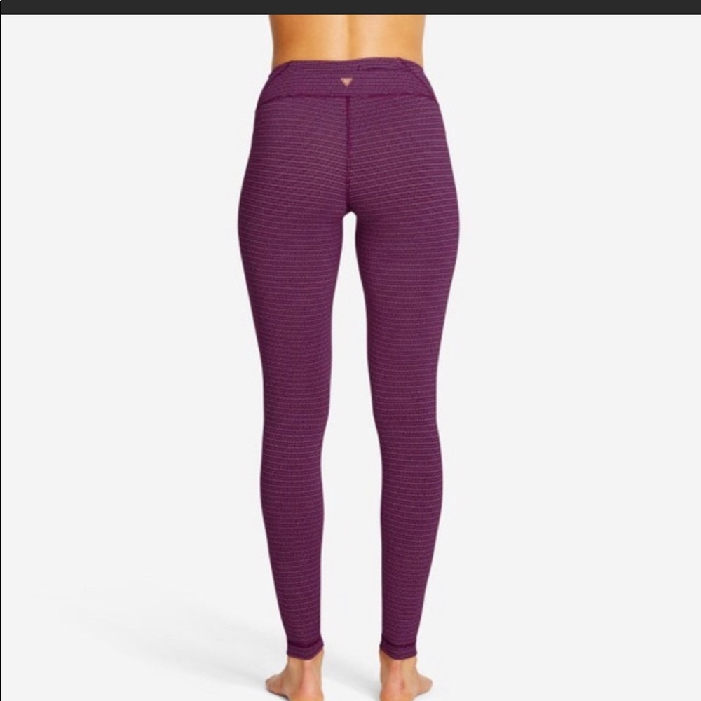 Yogasomga Aurum Yoga Pants Size 6 Purple